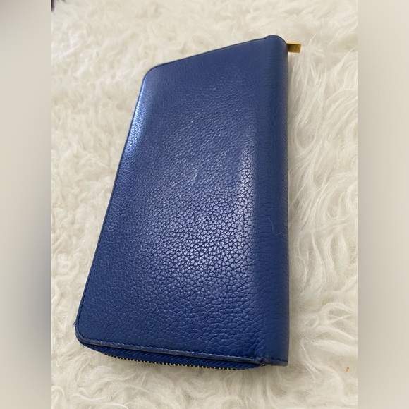 CELINE Drummed Large Zip Around Multifunction Wallet Indigo - Picture 2 of 13